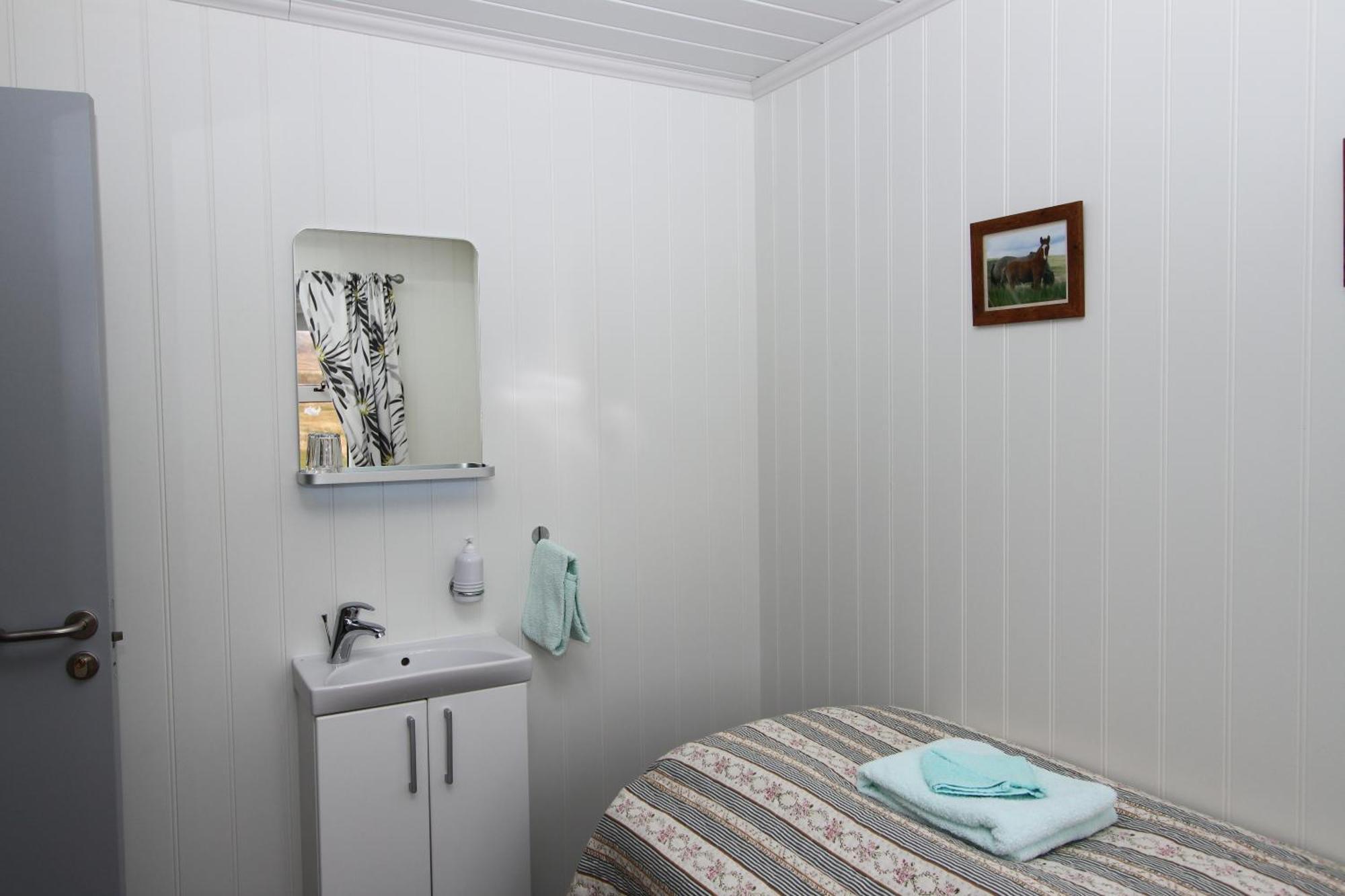 Guesthouse Steindorsstadir, West Iceland Reykholt  Esterno foto